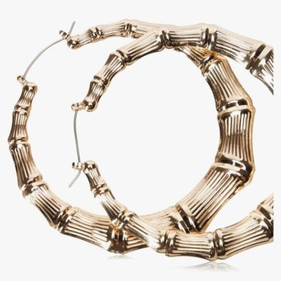 NWT Gold Guess Bamboo Hoop Earrings - Picture 2 of 6
